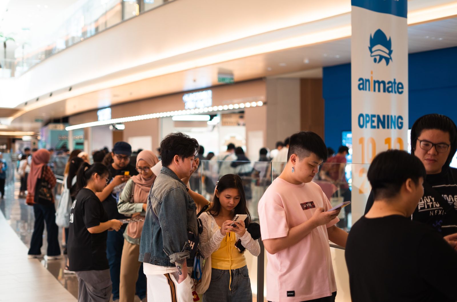 Opening crowd